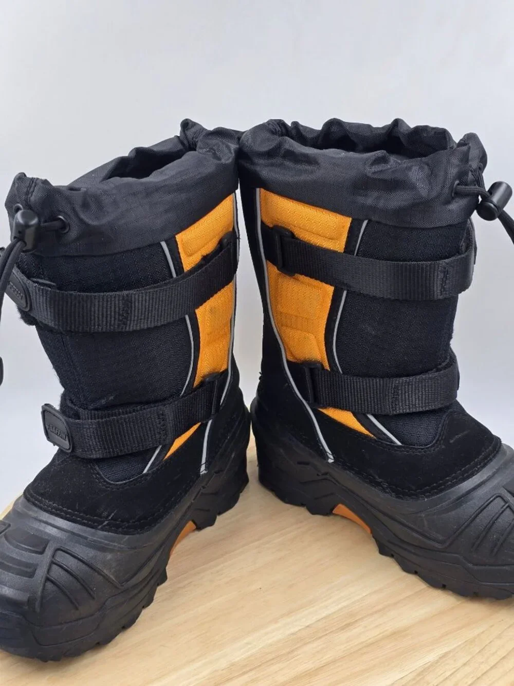 Baffin Young Eiger Junior Insulated Winter Boots sz 2